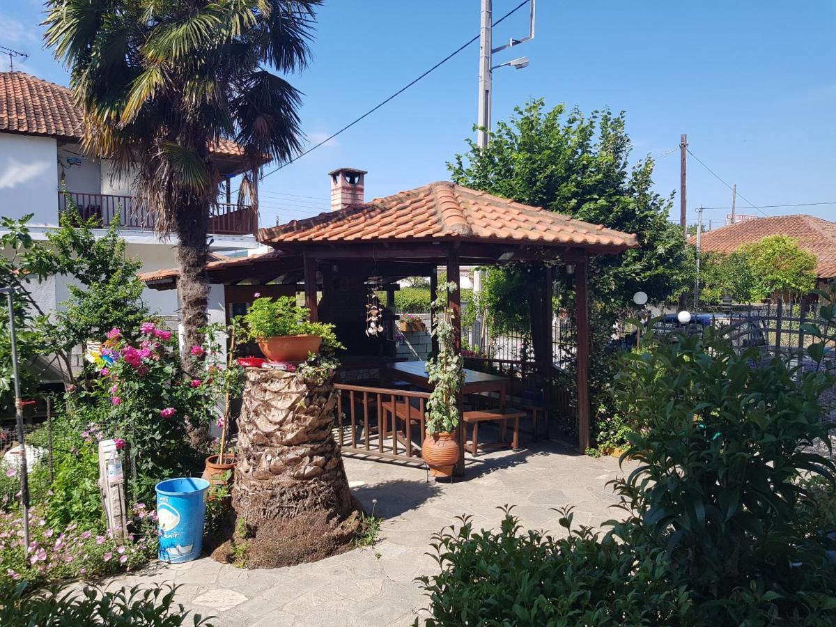 Giannis 2 Apartment *